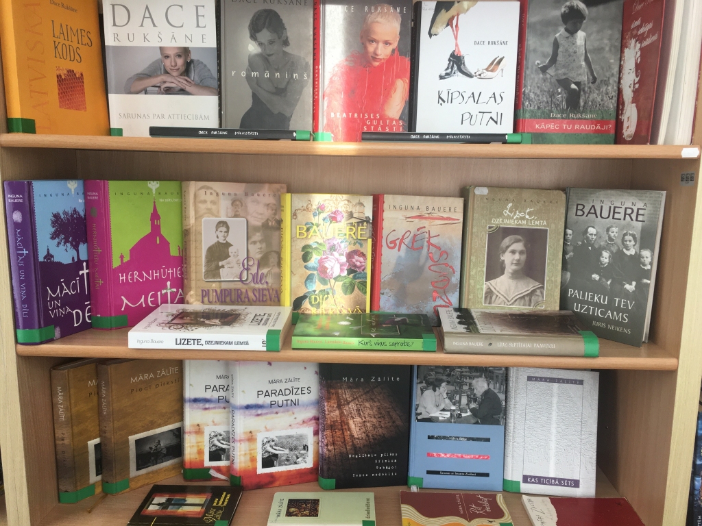 Rīkos trīs tikšanās ar Iecavas E. Virzas bibliotēkā visvairāk lasīto grāmatu autoriem
