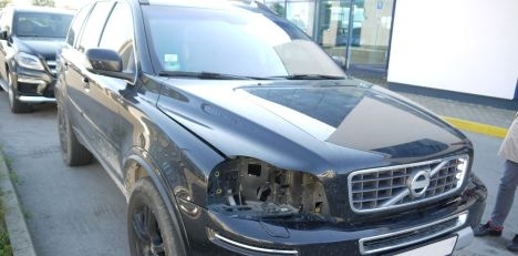 Pieaudzis automašīnu lukturu zādzību skaits; Valsts policijas Bauskas iecirkņa teritorijā – 15 gadījumi