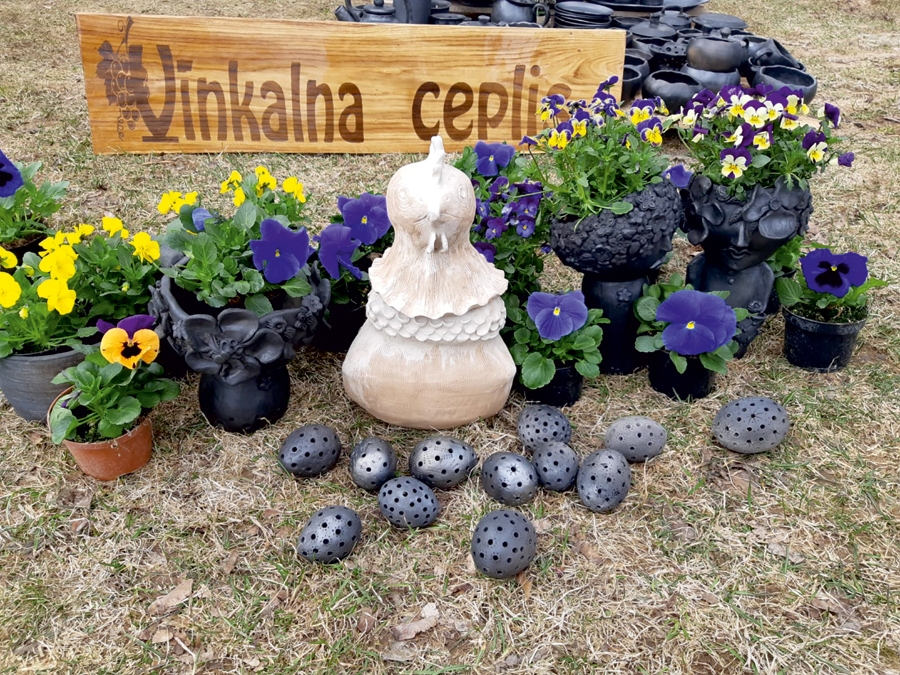 Vīnkalna ceplī Iecavā gaida Lieldienas