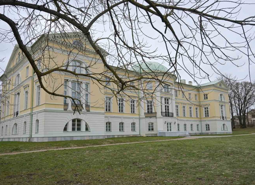 Meklēs risinājumu Mežotnes pils kompleksa tālākai attīstībai; valstij tas rada zaudējumus ap 70,5 tūkstoši eiro gadā