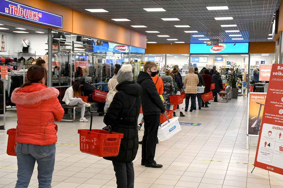Tirdzniecības telpās atkal dzīvība