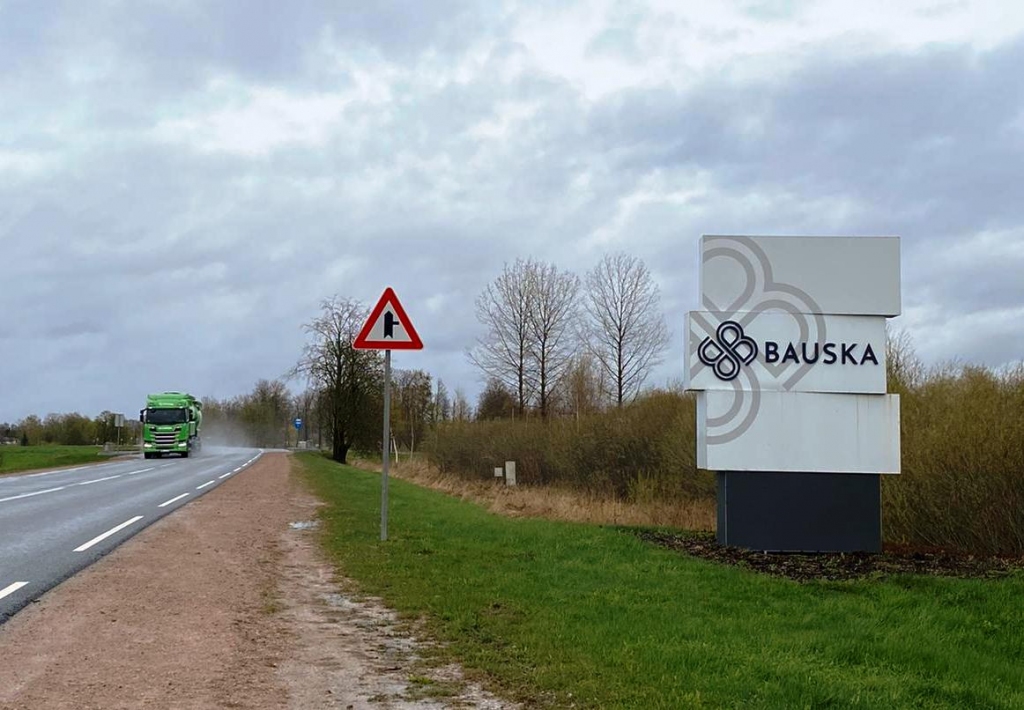 Pirmdien vēja ātrums brāzmās Bauskā sasniedza 19 metrus sekundē