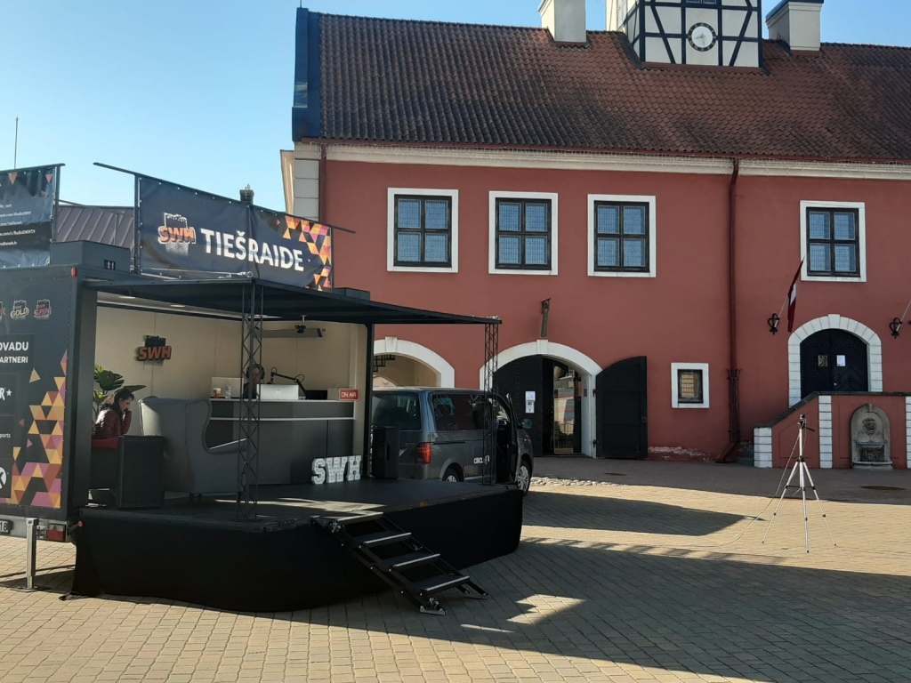 «Radio SWH» šorīt raida no Bauskas