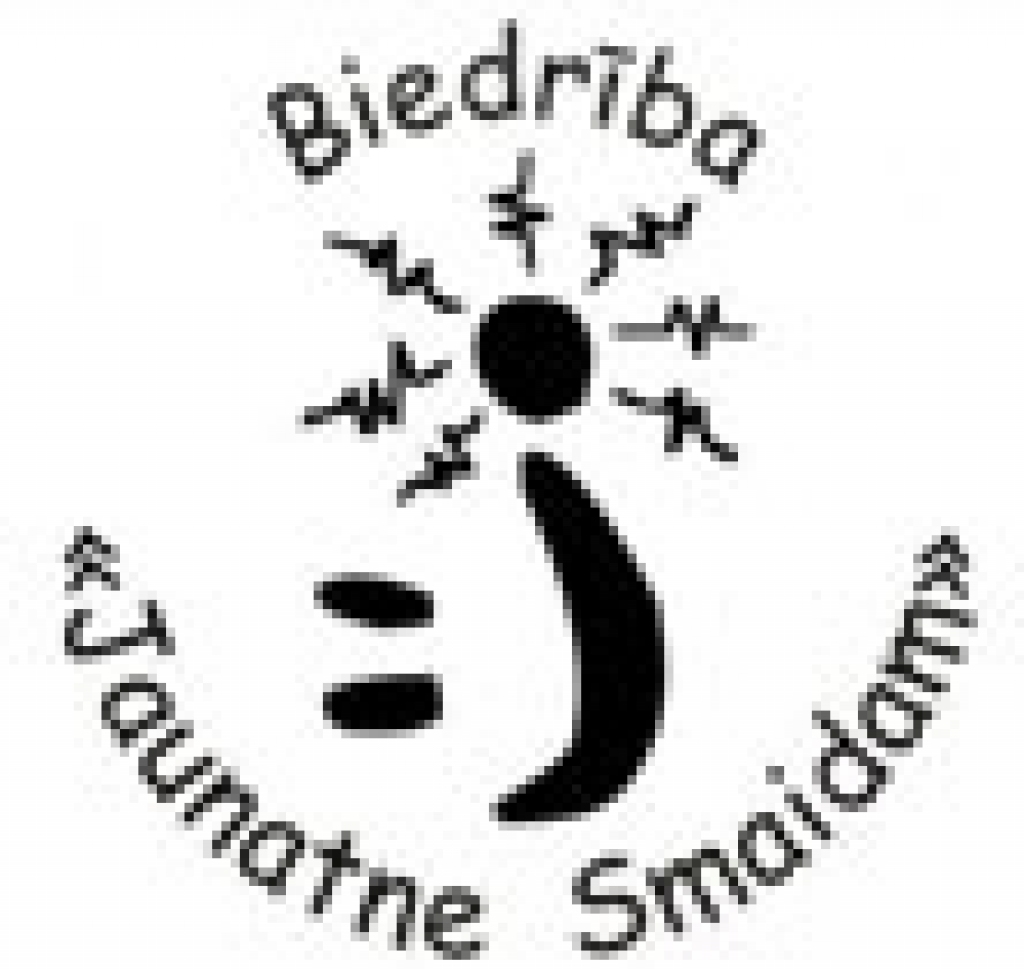 Jauniešu biedrība Vecumnieku novadā aptaujā iedzīvotājus