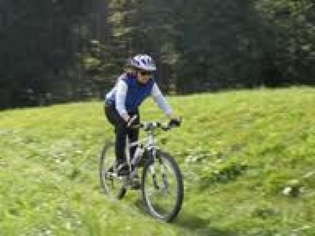 Vecumniekos Veselības dienā organizē velobraucienu ģimenēm