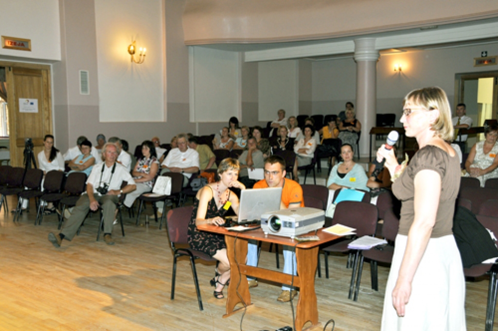 Konference – amatniecības tagadnei un nākotnei