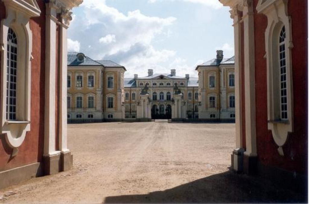 Rundāles pilī skanēs galma mūzika 