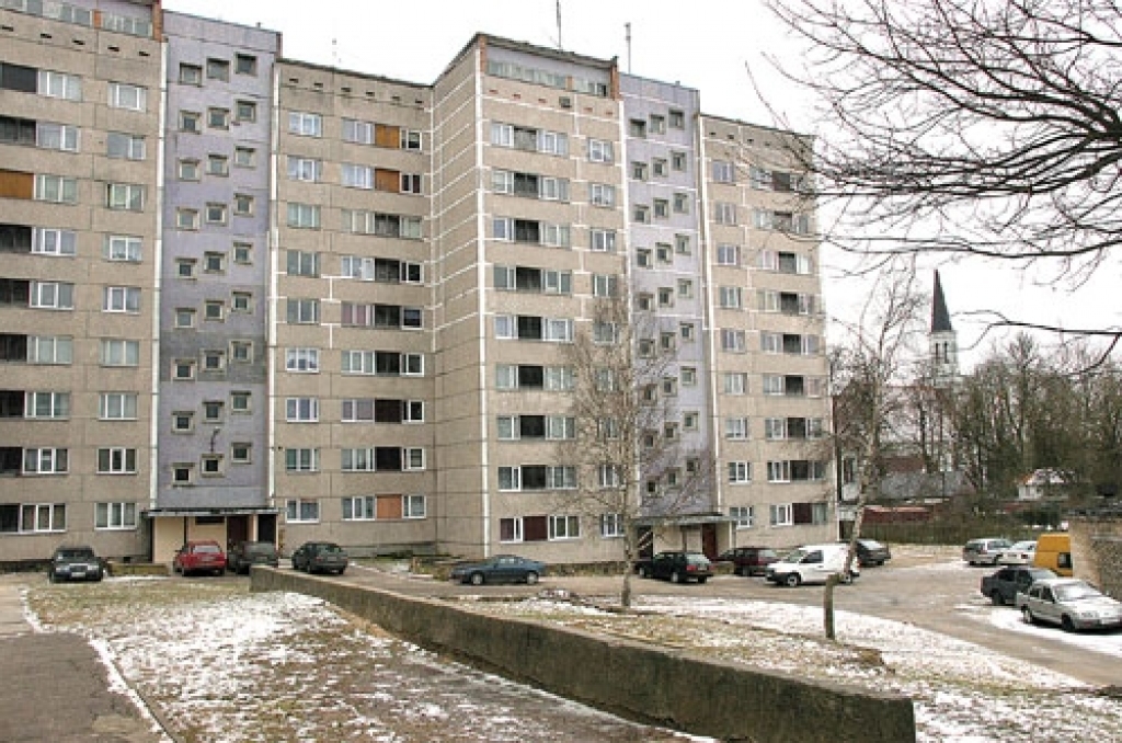Deviņstāvu mājām Iecavā gādās jaunus liftus