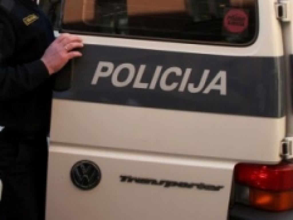 Policija savāc gulošos un trokšņotājus