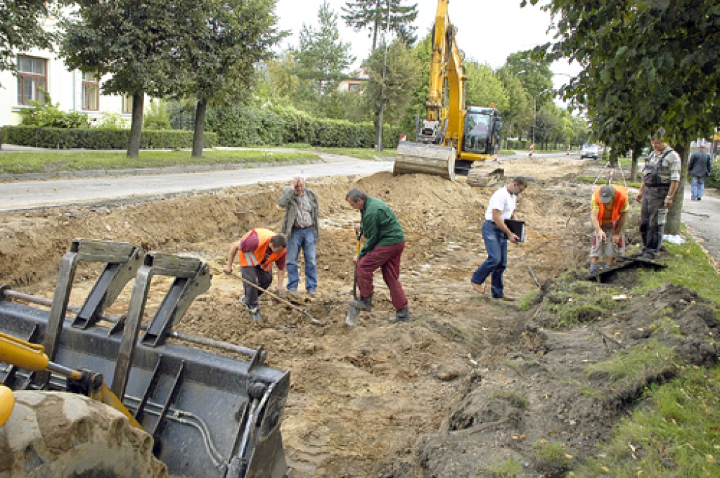 Sparīgi sākta Uzvaras ielas rekonstrukcija