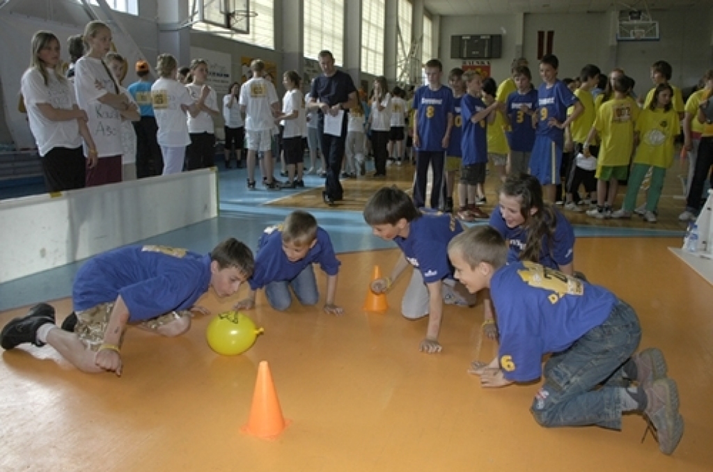 Skolēni sacenšas ZZ čempionātā