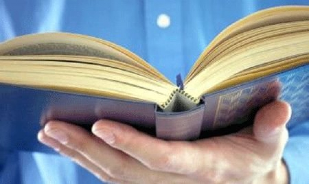 Iepazīst bibliotēku dzīvi
