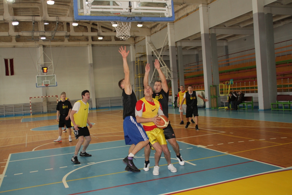 Basketbols uzņem apgriezienus