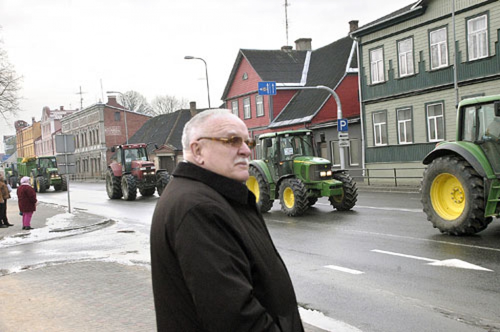 Bauskas PVD pārvaldes darbinieki neziņā par turpmāko