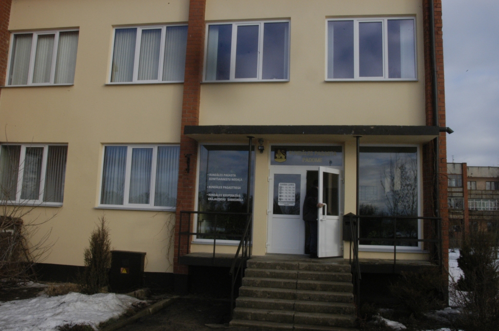 Rundālē par novadu un vēlēšanu komisiju lems 30. janvārī