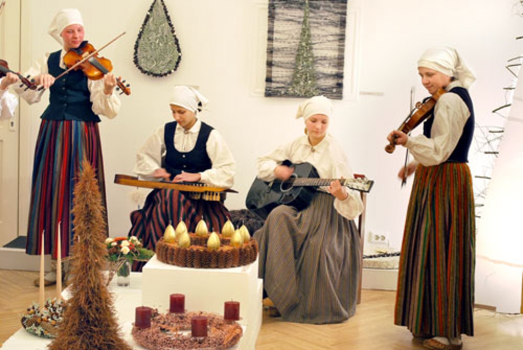  Ziemassvētki – Dievam dārgi laiki