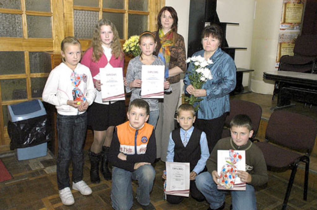 Bauskā sveic konkursizstādes dalībniekus