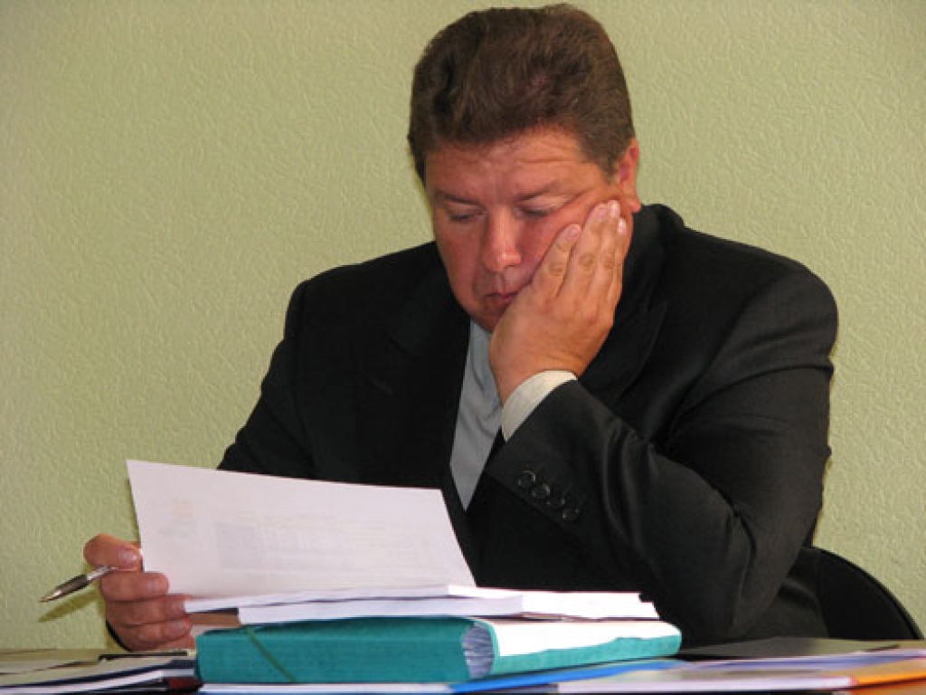 Par baseinu komitejas sēdē nelemj