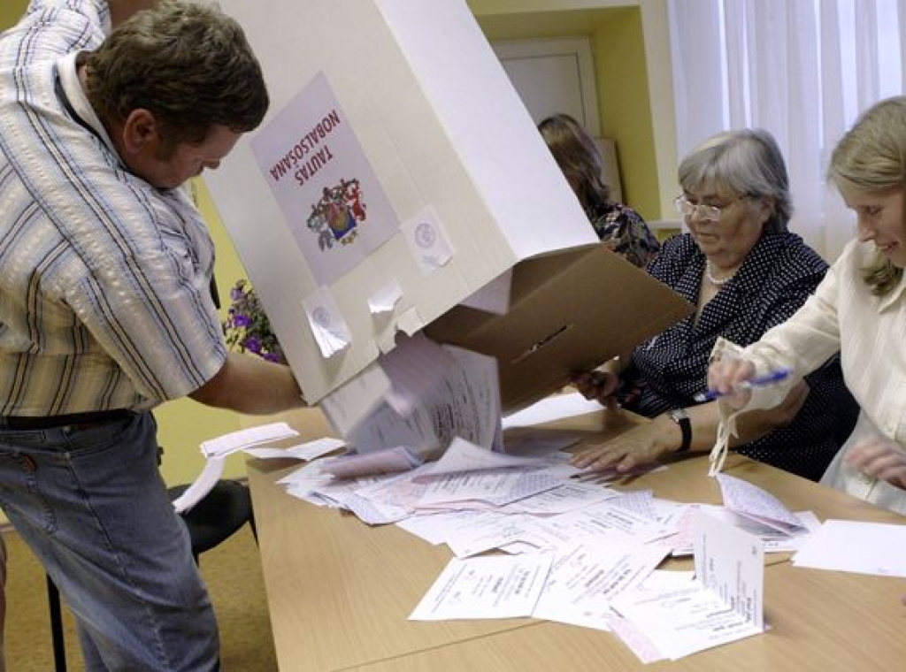 Referendumus varēs rīkot arī pašvaldības  
