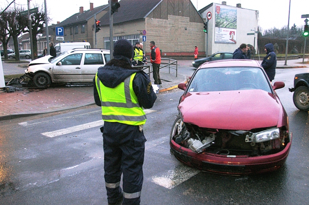 Vai izveidojies Bauskas bīstamākais krustojums?