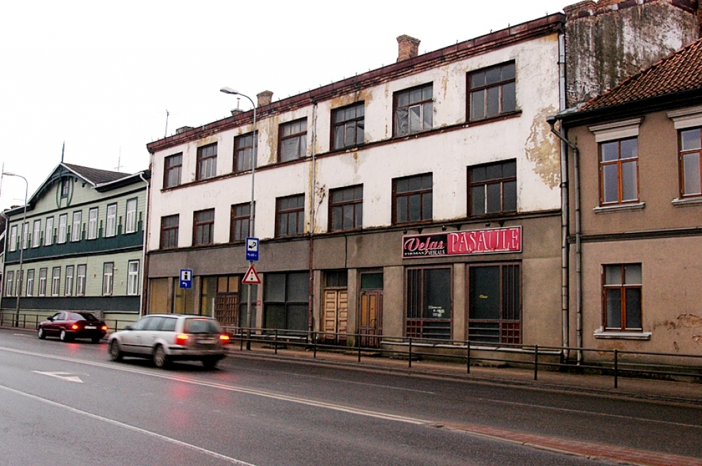 Dome grib iztirgot īpašumu Bauskas centrā