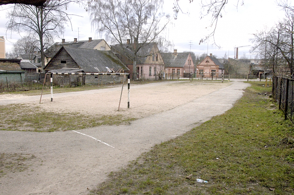 Skolas un vecpilsētas jauniešiem būs, kur sportot