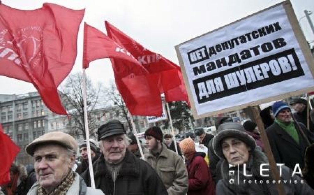 Krievijas komunisti vērsīsies tiesā par likumpārkāpumiem vēlēšanu gaitā