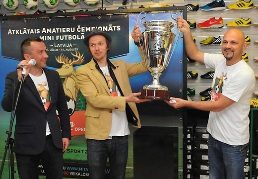 Aicina sportistus piedalīties minifutbola čempionātā