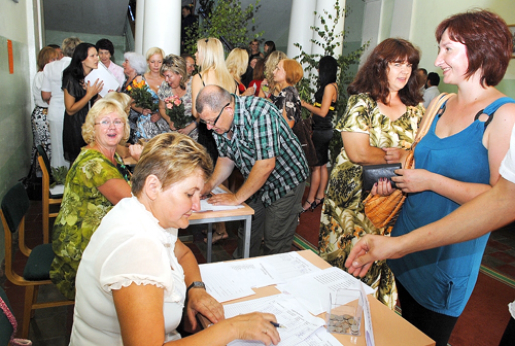 Svitenes skola svin 175 gadu jubileju