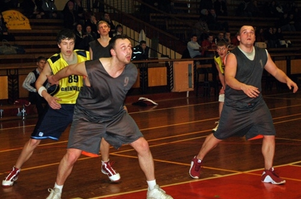 Aizritējusi basketbola čempionāta finālspēlē Iecavā