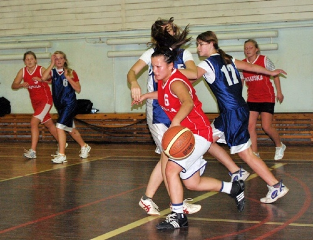 «Vidusskolu kausa» izcīņa basketbolā