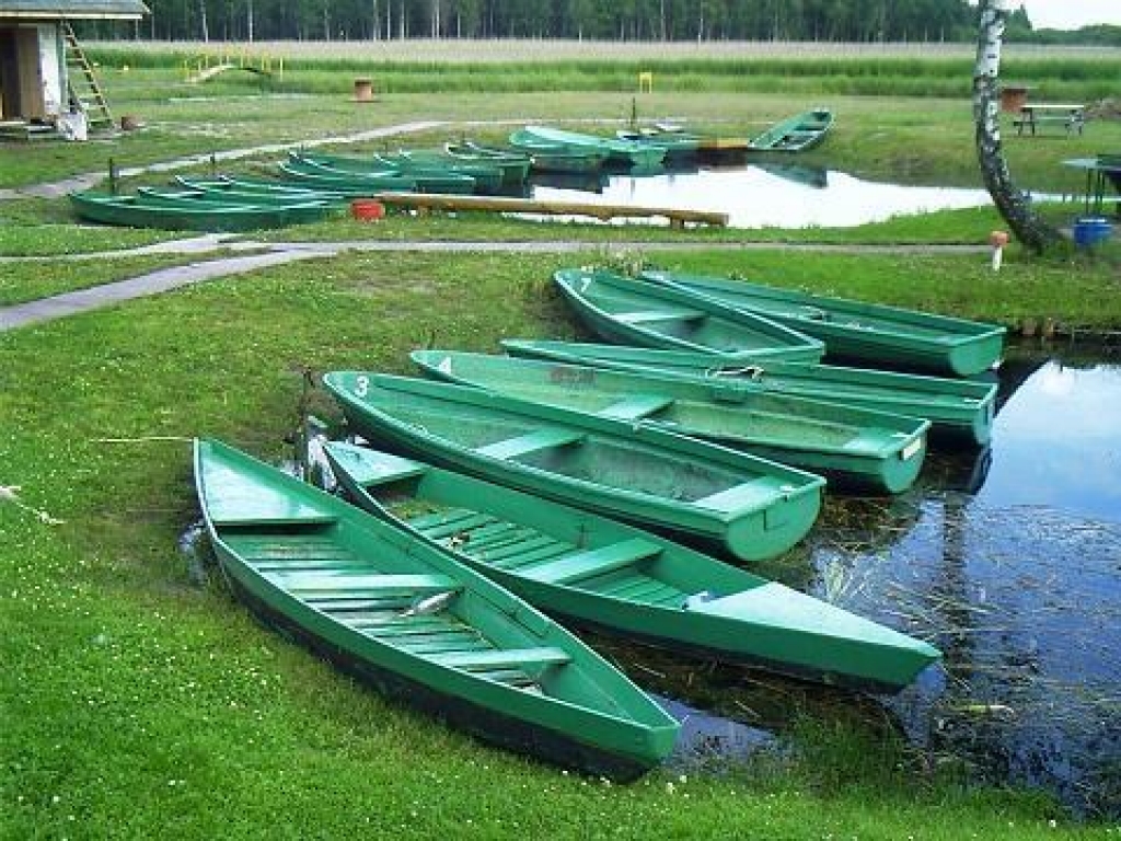 Mēmeles laivu bāzēs gaida ģimenes un kaimiņus lietuviešus