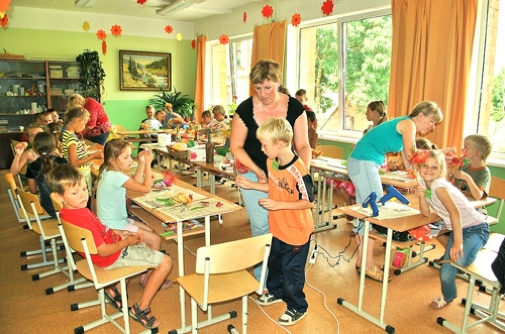 Deputāti atbalsta vasaras nometņu rīkošanu Bauskas novadā