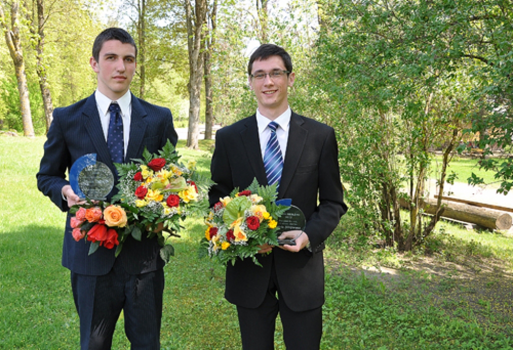 Godina Vecumnieku novada konkursa «Gada skolēns 2012» laureātus