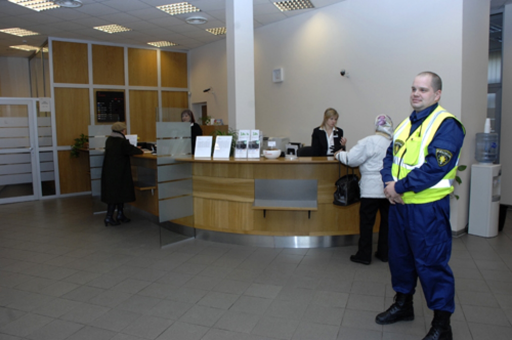 «Citadele» izmaksas veiks gadu, ļaudis aicina nesteigties