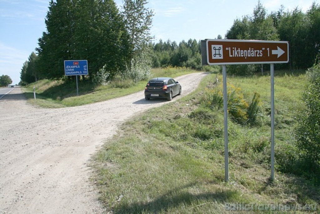 Rundāles pensionāri brauc uz Likteņdārzu 