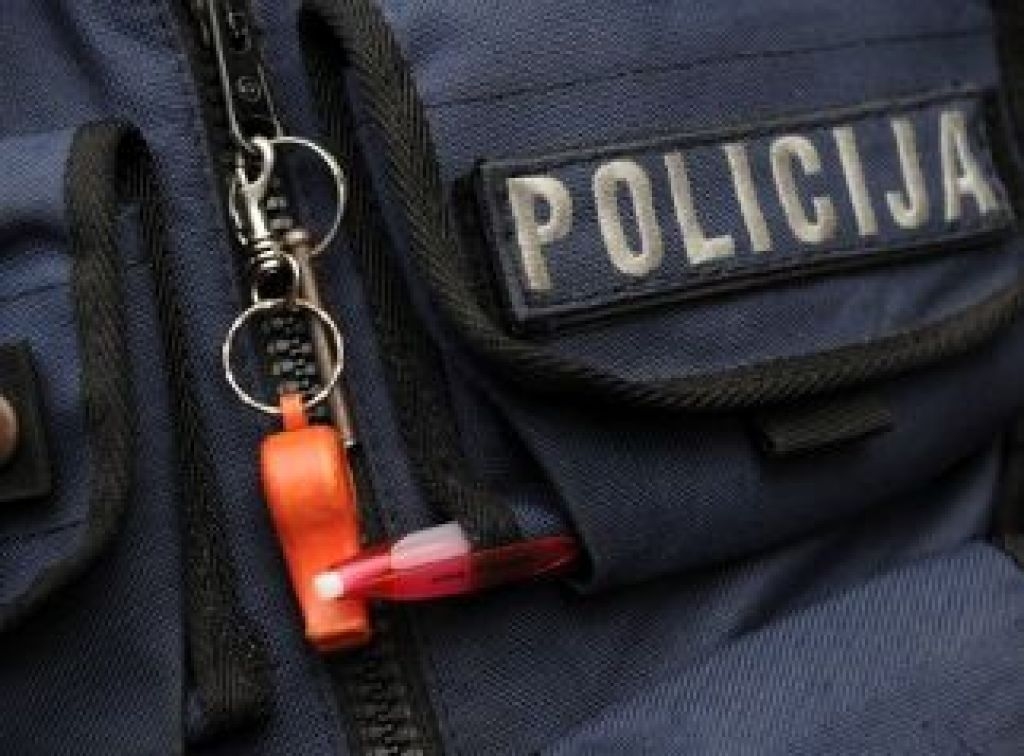Policija Codē aiztur zagli