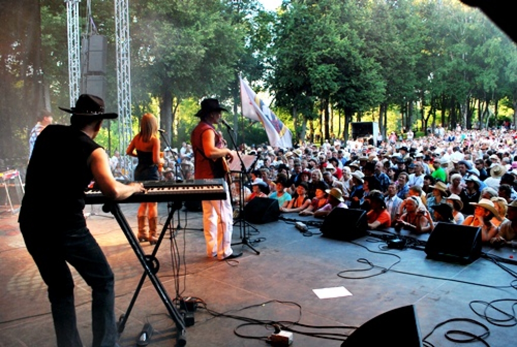 Bausku nedēļas nogalē pieskandinās jau 13. Kantrimūzikas festivāls