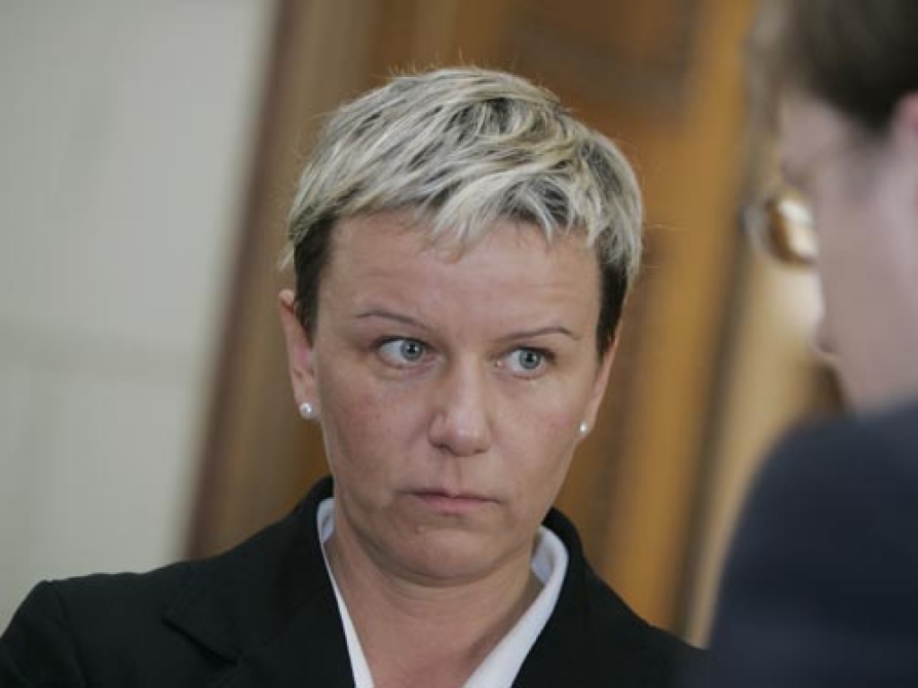 Mūrniece atkāpjas no iekšlietu ministres amata