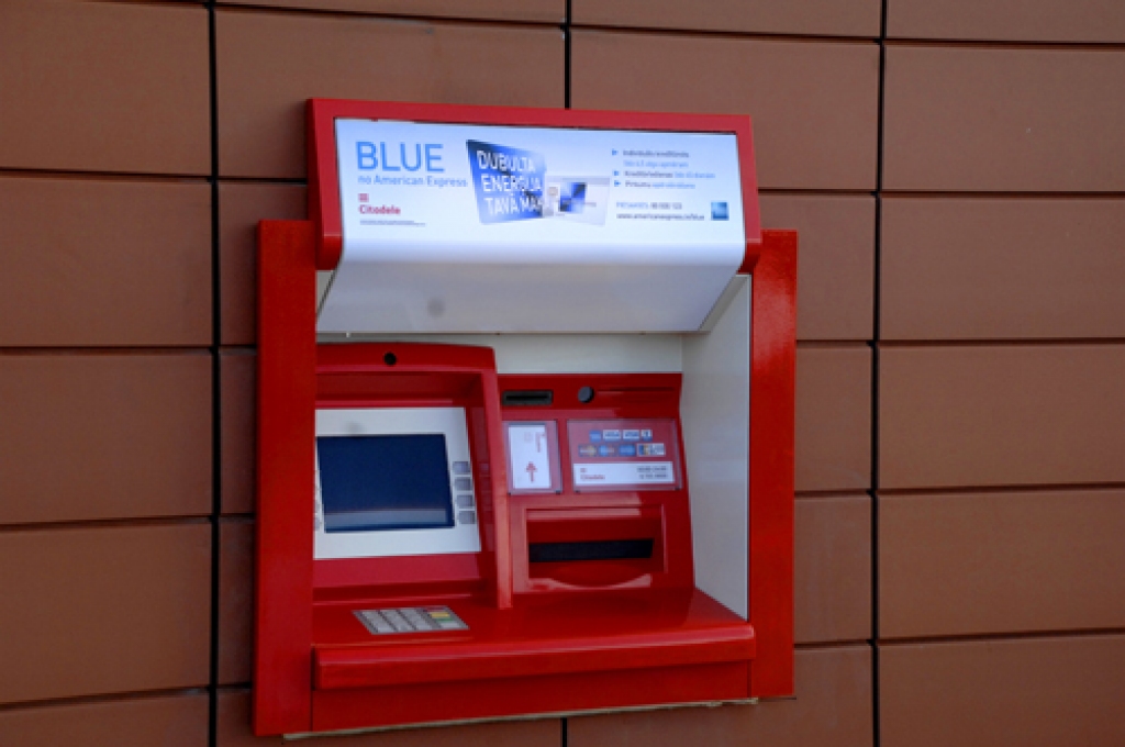 Bauskā vēl viens bankomāts