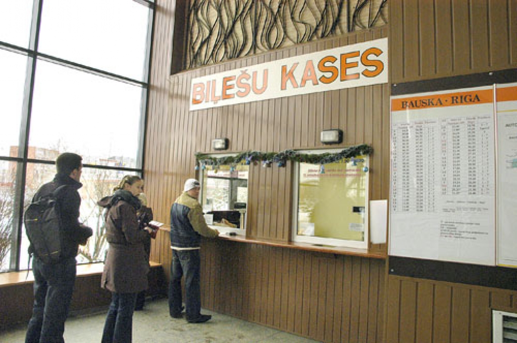 Lēmums par pasažieru pārvadātāju vēl nav pieņemts