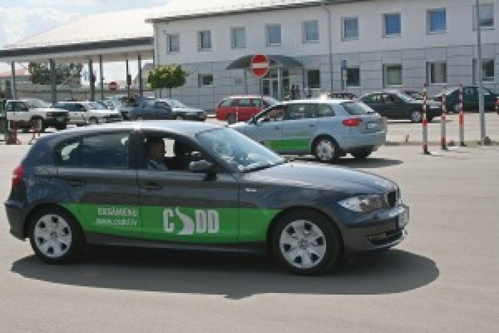 Valsts kontrole: CSDD pakalpojumu tarifi ir noteikti nepamatoti