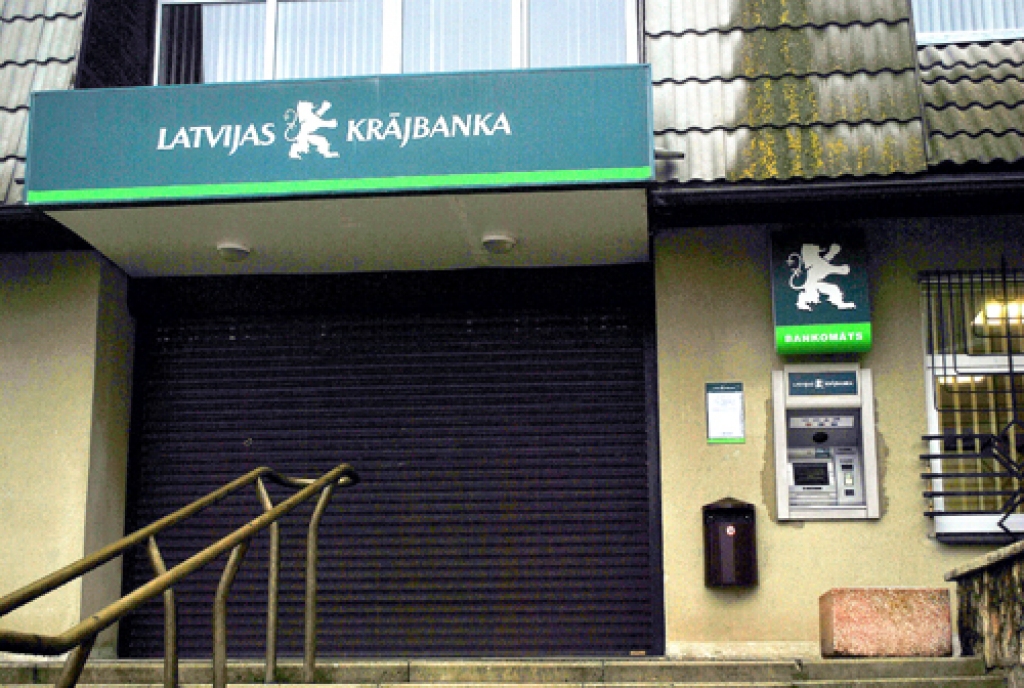 Krājbankas  īpašumu  izsolēs atgūti 17 127 lati
