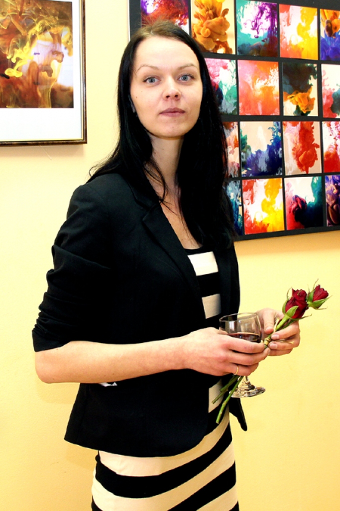 Sievietes pacietībā radīta izstāde