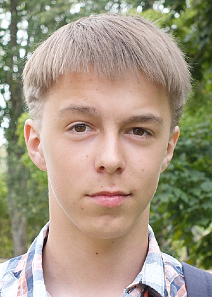 Asina kaltus jaunajā skolā