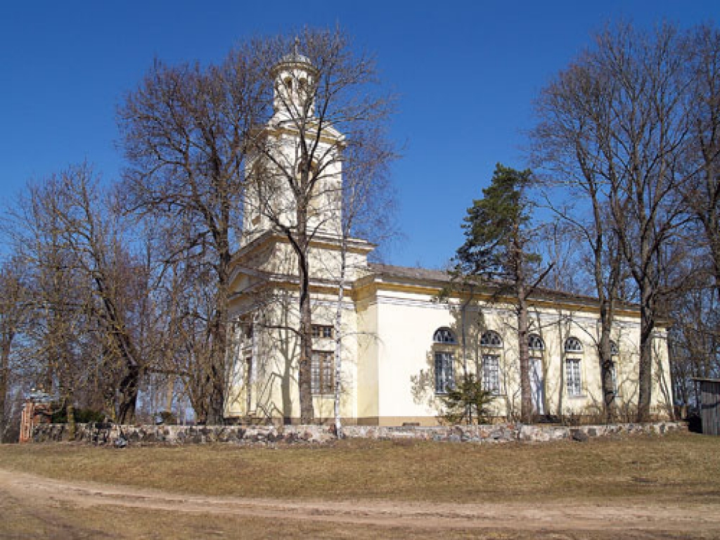 Putniem būri – baznīcai jumts