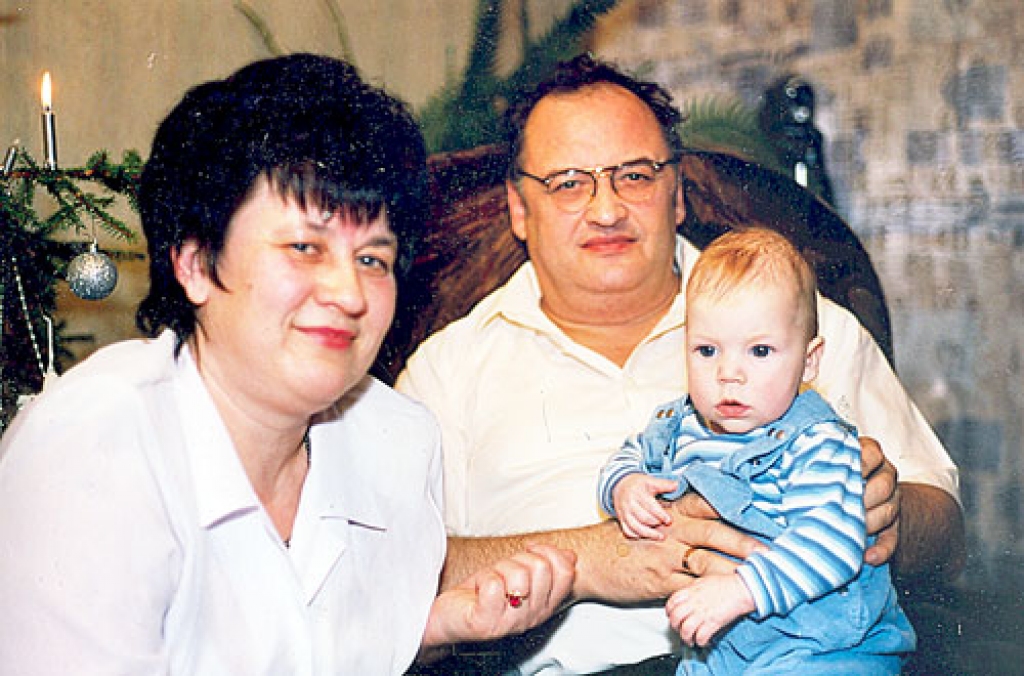 Dzimis aiz polārā loka