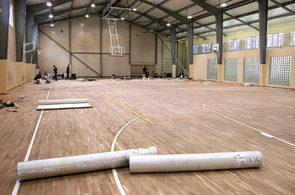 Sporta zāle nav nodota ekspluatācijā