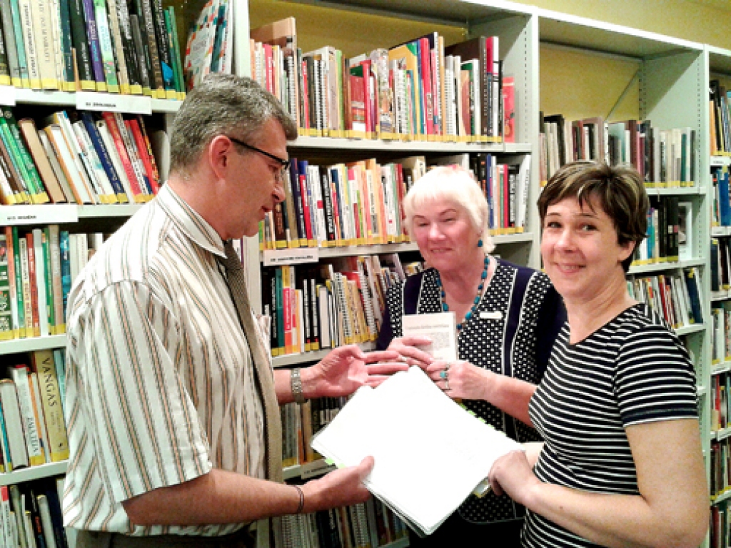 Pašvaldību bibliotēku darbu vērtē pozitīvi