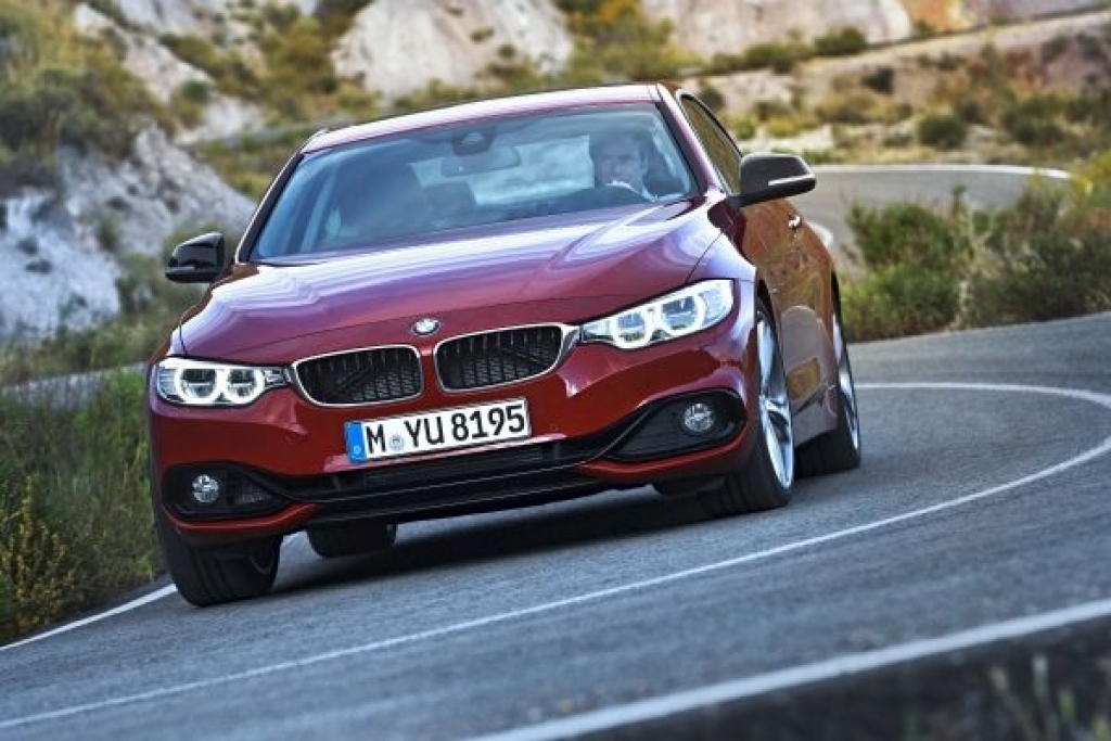 BMW nāk klajā ar Detroitas autošova debitantu